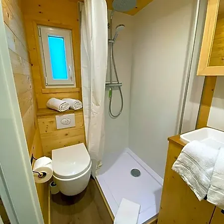 Tiny House Wupper im PIER9 Tiny House Hotel-2